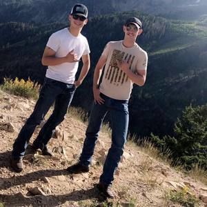 Meet your Posher, Wade